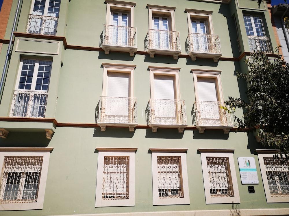 Suites Del Pintor Малага Екстер'єр фото