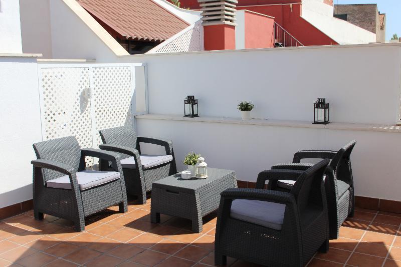 Suites Del Pintor Малага Екстер'єр фото